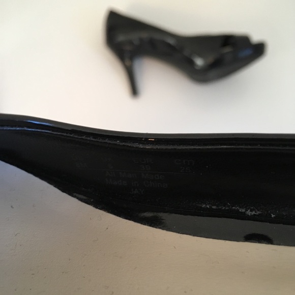 Nickels High Heels - Picture 4 of 5